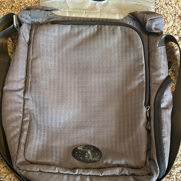 Vintage Patagonia Daily Grind Crossbody Messenger Laptop Bag - Picture 3 of 12